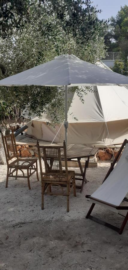 Farm Glamping Tent On Acquaviva Bay Hotel Marittima Buitenkant foto