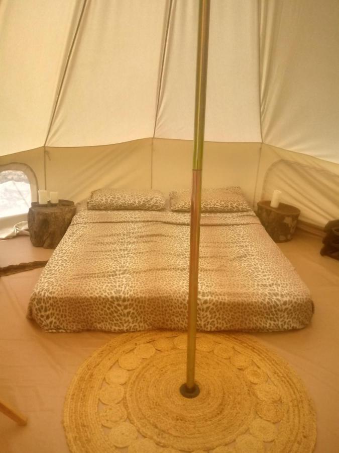 Farm Glamping Tent On Acquaviva Bay Hotel Marittima Buitenkant foto